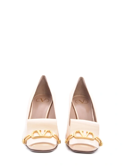 Shop Valentino Vlogo Pump Powder In Pink