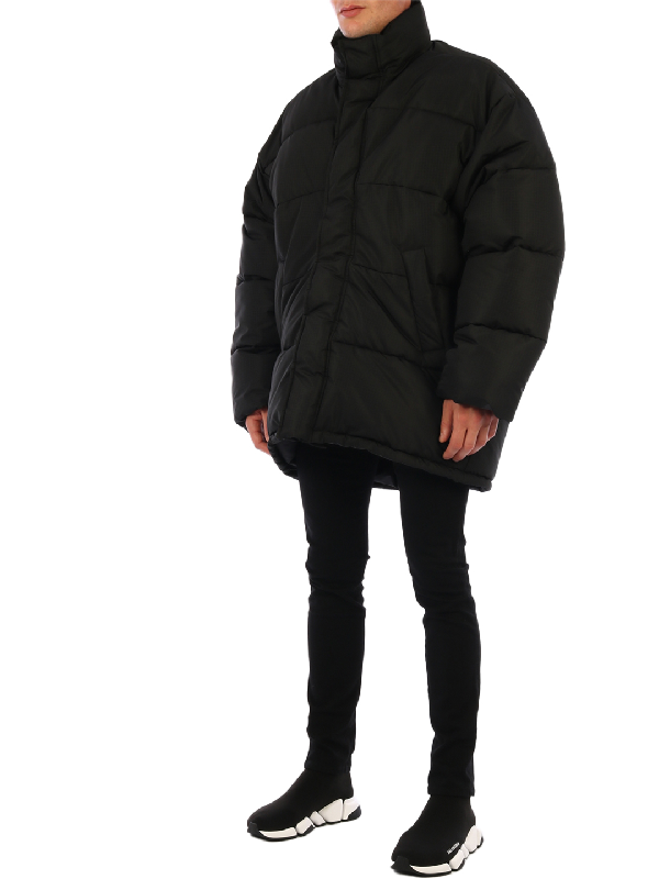 Balenciaga C Shape Puffer Jacket In Black | ModeSens