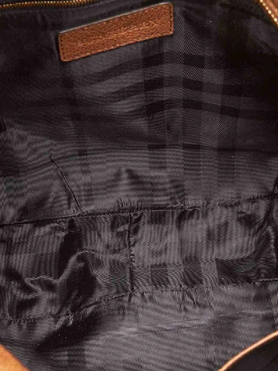 Pre-owned Burberry 可调式肩带单肩包 In Brown