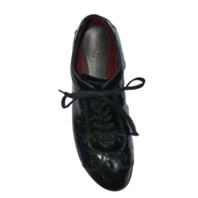 Pre-owned Louis Vuitton Black Patent Leather Explorer Sneakers Size 42