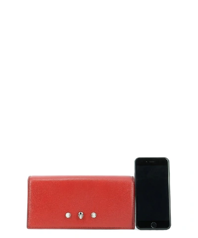 Shop Alexander Mcqueen Chain Skull Bifold Wallet In Red