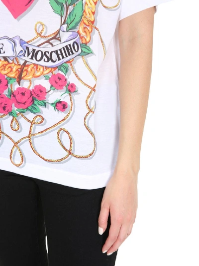 Shop Boutique Moschino Printed T In White