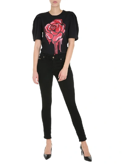 Shop Boutique Moschino Rose Print T In Black