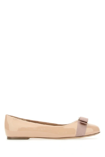 Shop Ferragamo Salvatore  Varina Ballet Flats In Beige