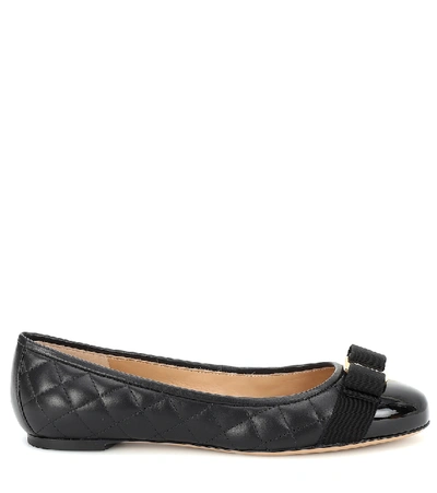 Shop Ferragamo Varina Leather Ballet Flats In Black