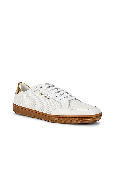 Shop Saint Laurent Court Classic Sneakers In Blanc Optique & Gold