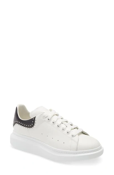 Shop Alexander Mcqueen Oversize Low Top Sneaker In White/ Black/ Silver