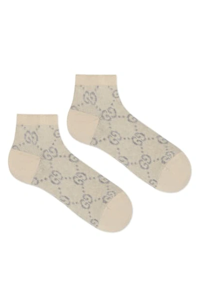 Shop Gucci Metallic Gg Jacquard Ankle Socks In Ivory