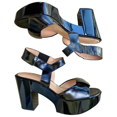 Pre-owned Robert Clergerie Black Patent Leather Sandals