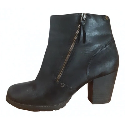 Pre-owned Clarks Black Leather Ankle Boots