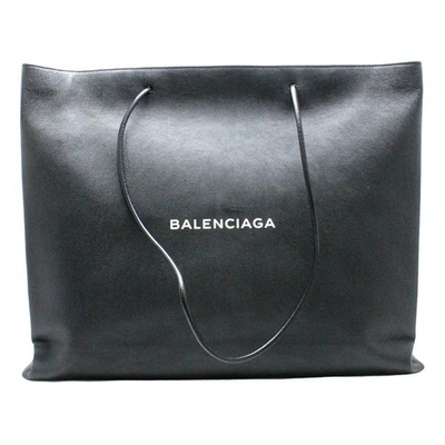 Pre-owned Balenciaga Shopping North South Black Leather Handbag