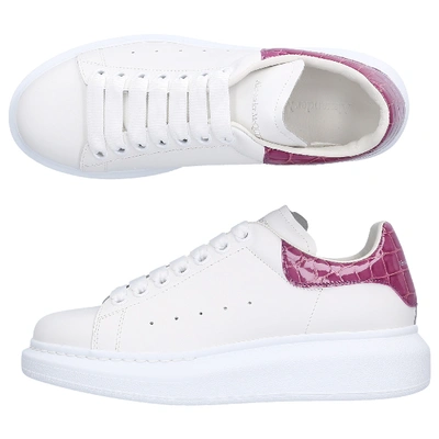 Shop Alexander Mcqueen Low-top Sneakers Larry In Purple