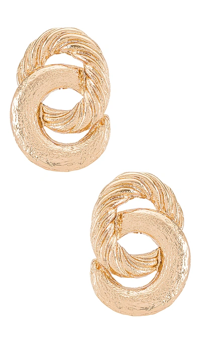 Shop Amber Sceats Interlocking Earring In Gold