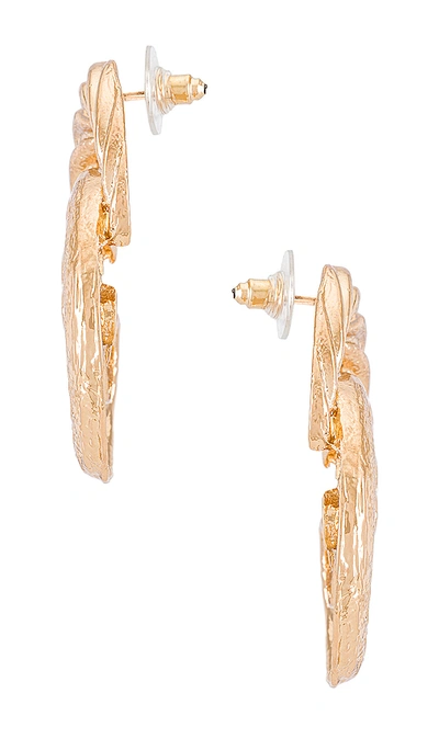 Shop Amber Sceats Interlocking Earring In Gold