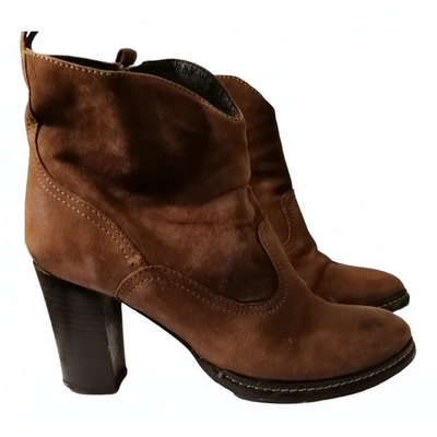 Pre-owned Balmain Brown Suede Ankle Boots