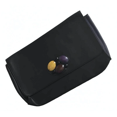 Pre-owned Tara Jarmon Leather Clutch Bag In Black