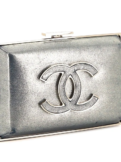 Pre-owned Chanel 2012 Editions Limitées Cc Logo Clutch In Silver