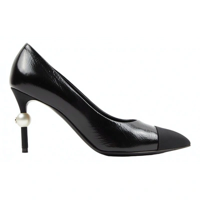 Pre-owned Chanel Black Patent Leather Heels