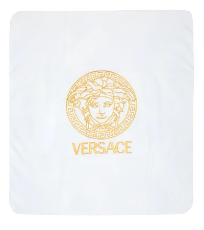 Shop Versace Acanthus Stretch-cotton Blanket In Multicoloured
