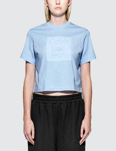 Shop Calvin Klein Jeans Est.1978 Cropped Logo S/s T-shirt In Blue