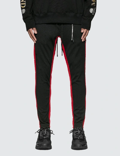 Shop Mastermind Japan Skull Logo Jogger Pants In Black/red