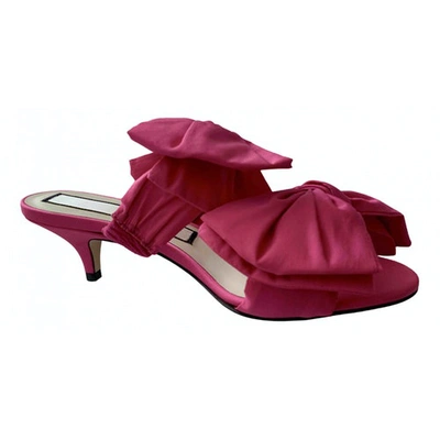 Pre-owned N°21 Pink Cloth Sandals