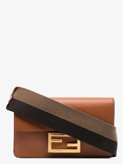 Shop Fendi 'flat Baguette' Mini-tasche In Brown