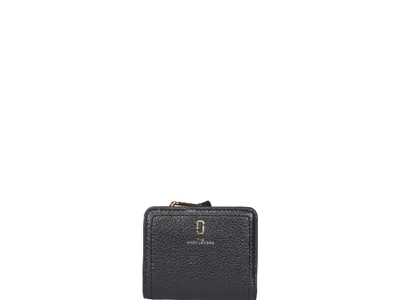 Shop Marc Jacobs The Softshop Mini Wallet In Black