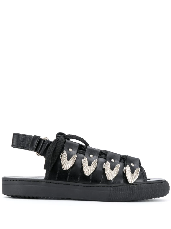 toga virilis sandals