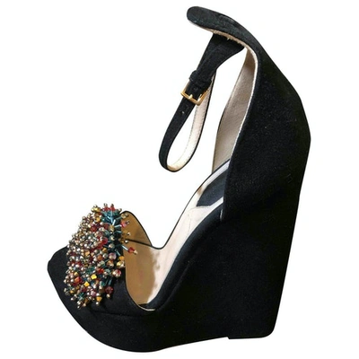 Pre-owned Elie Saab Black Suede Sandals