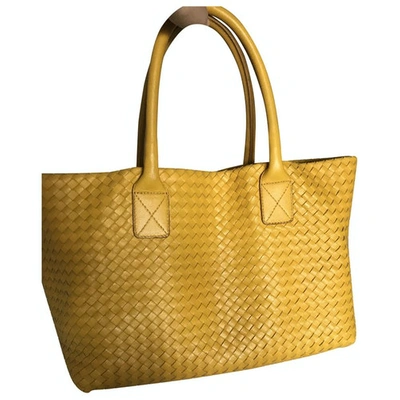 Pre-owned Bottega Veneta Cabat Yellow Leather Handbag