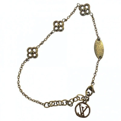 Pre-owned Louis Vuitton Alphabet Lv&me Gold Metal Bracelet