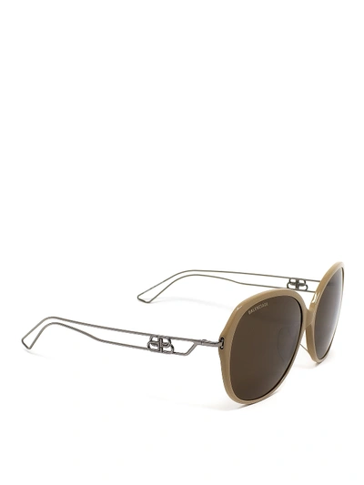 Shop Balenciaga Maxi Butterfly Sunglasses In Nude And Neutrals