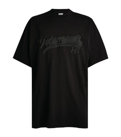 Shop Vetements Oversized Hip Hop Logo T-shirt