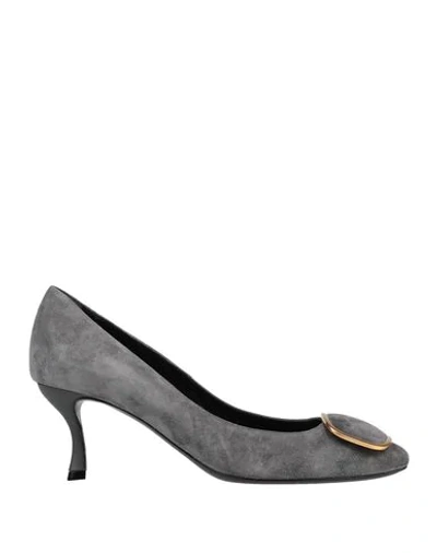 Roger Vivier Pumps In Grey
