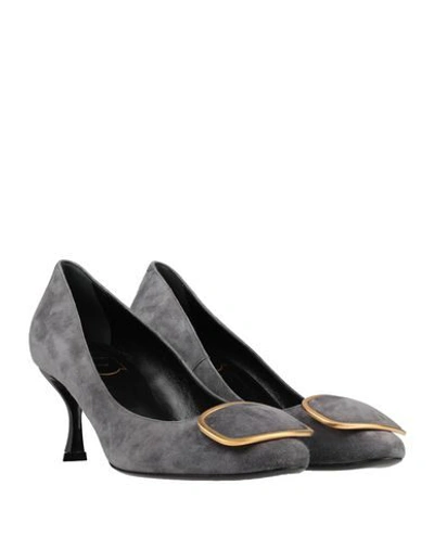 Roger Vivier Pumps In Grey