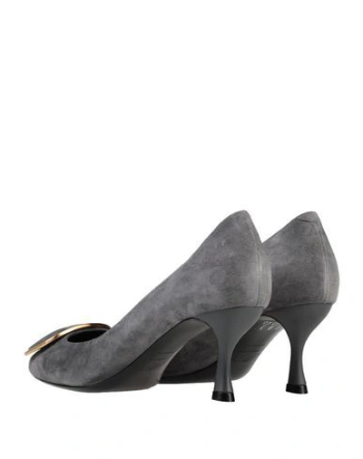 Roger Vivier Pumps In Grey