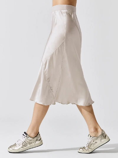 Shop Atm Anthony Thomas Melillo Silk Pull On Skirt In Pearl