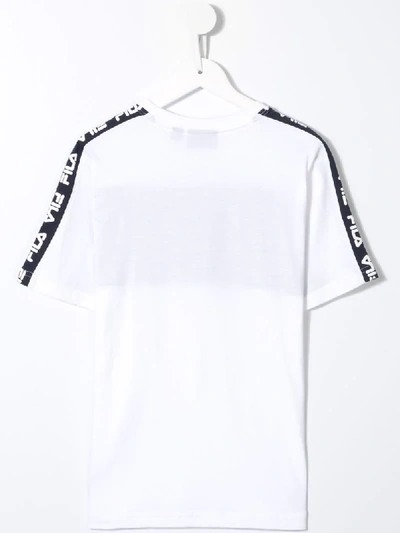 Shop Fila T-shirt Mit Logo-streifen In White