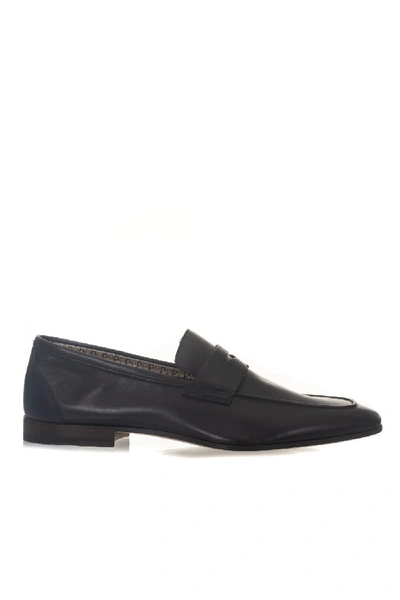 Shop Fratelli Rossetti Leather Loafer In Blue
