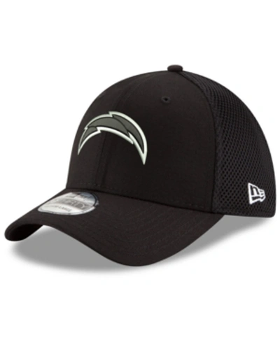Shop New Era Los Angeles Chargers Black/white Neo Mb 39thirty Cap