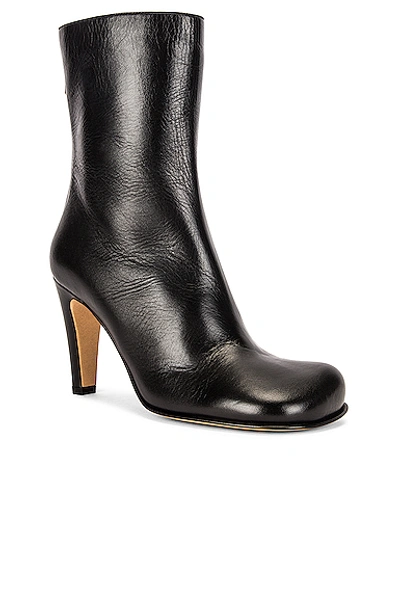 Bottega Veneta Square Toe Ankle Boots In Black