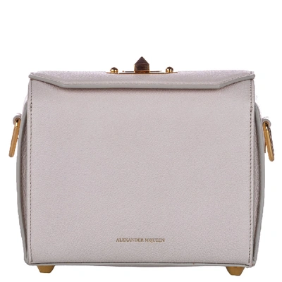 Pre-owned Alexander Mcqueen White Leather Box 19 Crossbody Bag