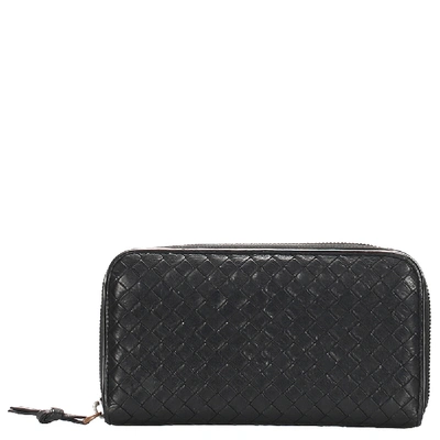 Pre-owned Bottega Veneta Black Intrecciato Leather Zip Around Wallet