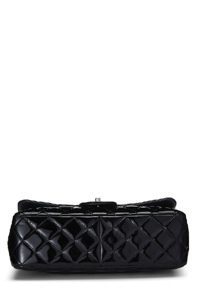 Pre-owned Chanel Black Quilted Patent Leather New Classic Jumbo