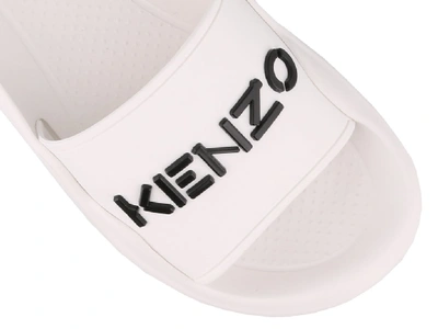 Shop Kenzo Logo Pool Slides In White