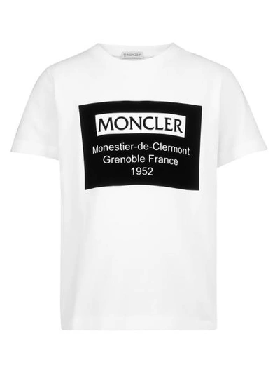 Shop Moncler Kids T-shirt For Boys In White