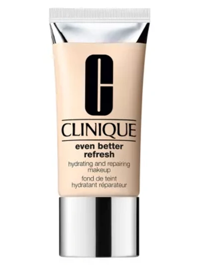 Shop Clinique Even Better Refresh™ Hydrating And Repairing Makeup In Linen
