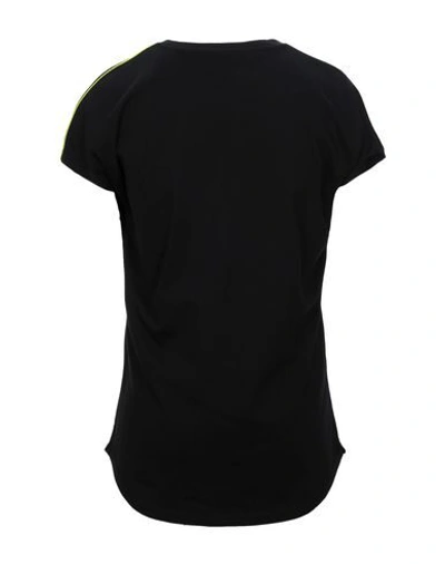 Shop Numero 00 T-shirt In Black