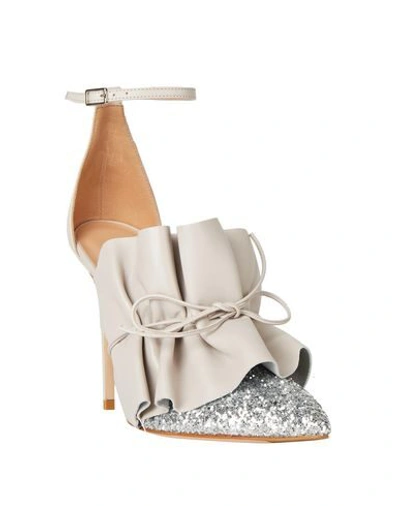 Shop Alexander White Pump In Dove Grey